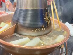 鸳鸯锅-楼外楼大刀肉传统火锅居(幸福街店)