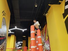-爱蹦iBOON蹦床运动馆(江汉店)