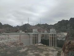 -胡佛水坝
