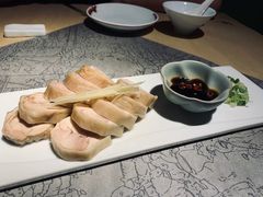 -穹六人间 people 6(岳阳路店)