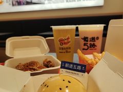 -前进5路汉堡炸鸡(汉街skp店)