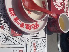 -生活如沸·顺德水牛奶火锅(大学路店)