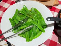 荷兰豆-西贝莜面村(银泰创意城店)