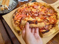 -玛格萝妮比萨屋(四平店)