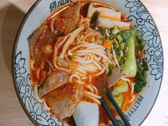 -俏凤凰(美林M·LIVE天地东座店)