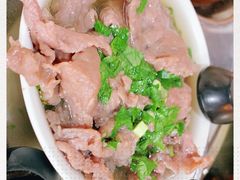 -乐山食古香跷脚牛肉