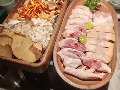 -野·大山里野生菌石锅土鸡(益田假日店)
