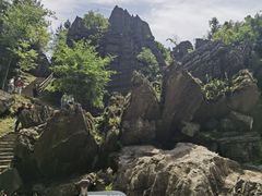 -梭布垭石林景区