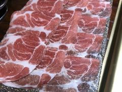 -东巴婆婆云南鱼豆花火锅(大东门店)