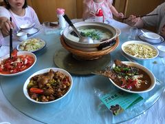 -天乐农家鱼头王(天目湖店)