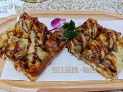 -小董哥烤串·爆汁大油边(故宫店)