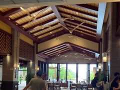 -西昌邛海湾柏樾酒店(原邛海湾柏栎度假酒店)