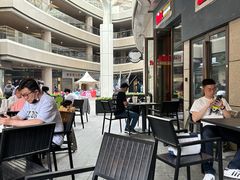 -The Habit Burger Grill 哈比特汉堡(爱琴海店)