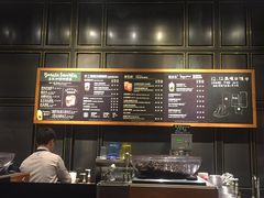 -星巴克臻选(深圳龙华红山天虹店)