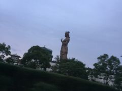 -渔家灯火娱乐城(前进西路店)