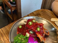 -明洞阿姨·韩式酱蟹烤肉·创意料理(三元桥店)