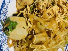 -满兴咱妈烀饼铁锅炖(兰州北街店)