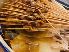 -拈签一笑黄牛肉辣卤串串