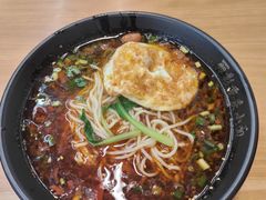 -丽影重庆小面(定西路店)