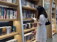 -覔书店(壹方城店)