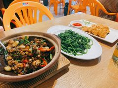 -聚味大牌档·粤菜·啫啫煲·砂锅粥