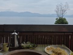 -湖景渔湾