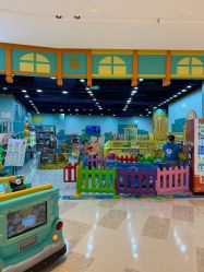 -纽西卡汽车小镇(大悦城店)