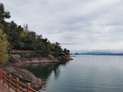 -千岛湖忆湖度假酒店(中心湖景区店)