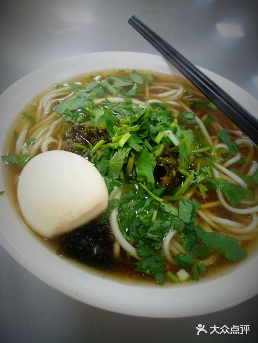 南京工业大学-东苑1食堂图片