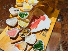 -香麒园·过桥米线·南湖雅宴