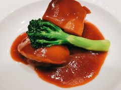 鲍鱼烧南乳黑豚肉-Yan Ting 宴庭中餐厅(上海静安瑞吉酒店)