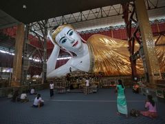 -ခြောက်ထပ်ကြီးရွှေသာလျောင်းဘုရားကြီး