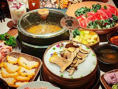 -芸山季·云南野生菌火锅(人民广场来福士店)