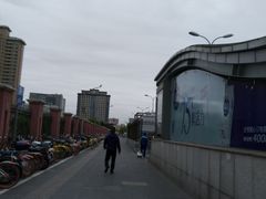 周边环境-全家便利店(四平路六店)