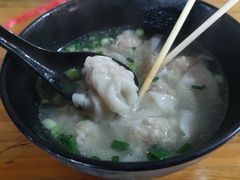 土猪肉云吞-放鸡岛之美食