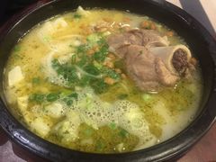 -阿香米线(宁波来福士广场店)