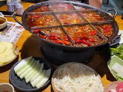 -白乐天毛肚火锅馆(南滨路店)