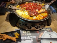 -吞鱼兽麻辣烤鱼(万达店)