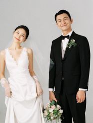 -绽放摄胶片摄影工作室