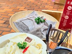 -鸿姐老火锅·传统炒料(上海旗舰店)