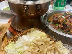 -丁里羊肉小镇(天鹅湖总店)