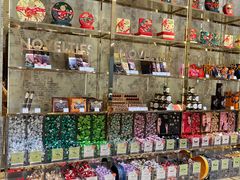 -VENCHI 闻绮(北京国贸商城店)