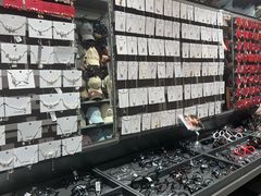 -潮品挚尚(五角场苏宁易购店)