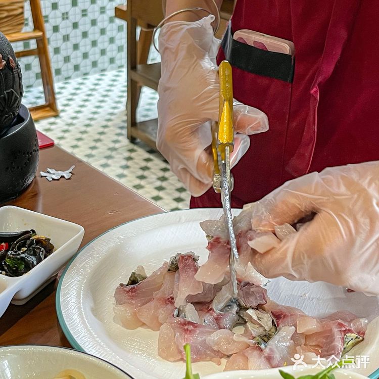 就在广州‼️好久没吃过这么鱻美的千层无骨鱼