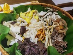 -野菌王•养生汤锅•野生菌火锅(大理漾濞路店)