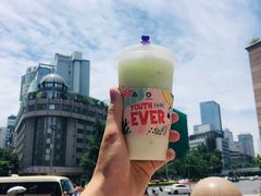 蜜瓜酸奶摇-一只酸奶牛(群光店)