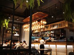 -KUB KAO' KUB PLA(Central World Plaza)