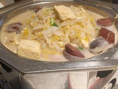 -赶海部落海鲜城(海阳路店)