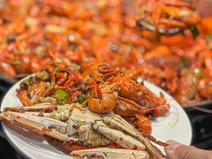 -四海一家自助餐(益田假日广场店)