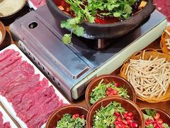 -黔有有贵州酸汤夺夺粉火锅(五味十字店)